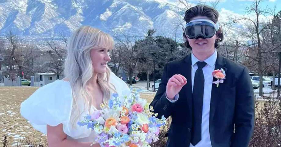 Groom Goes Viral After Wearing Apple'S Vision Pro Headset to His Wedding